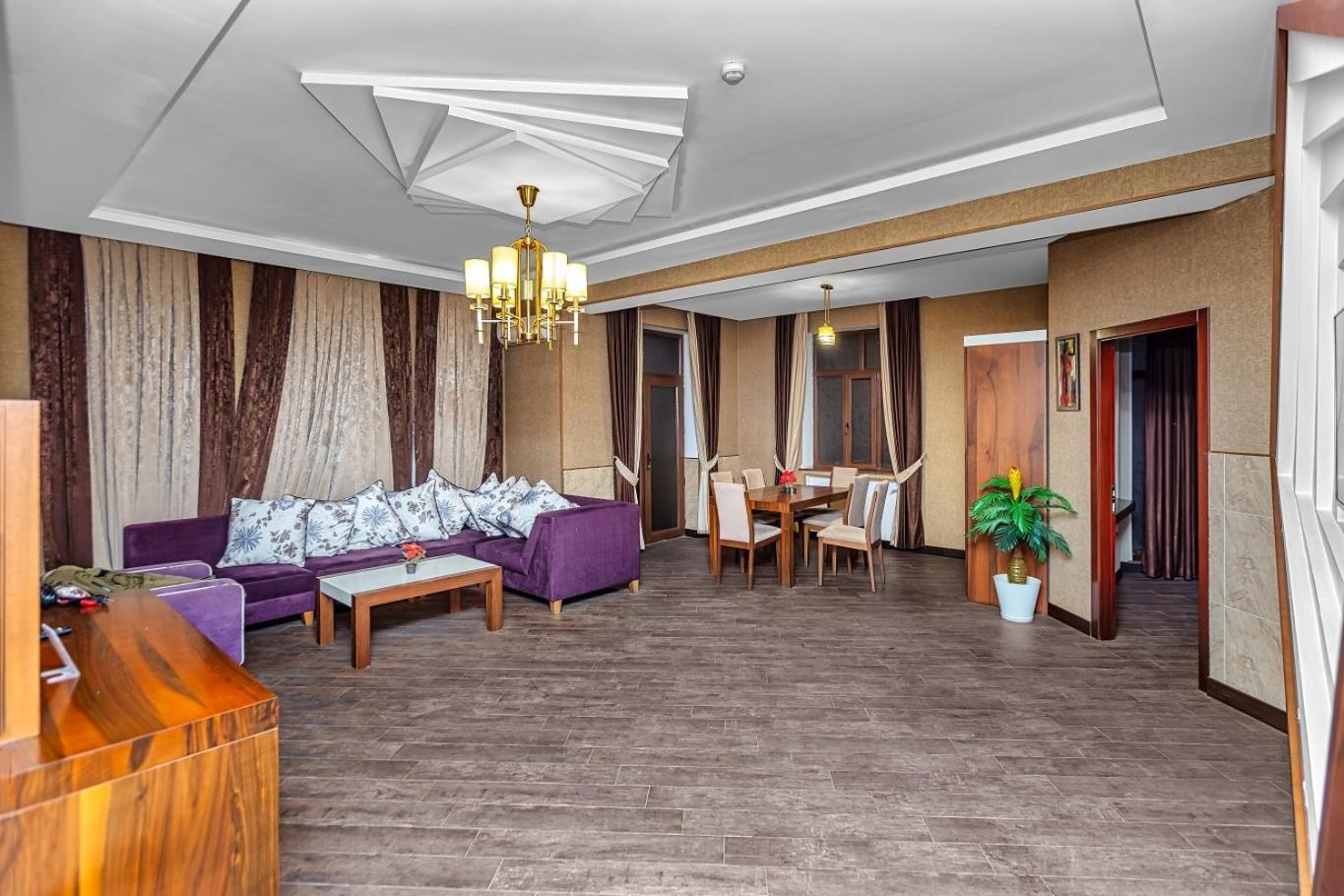 Manor Luxury Hotel บากู ภายนอก รูปภาพ