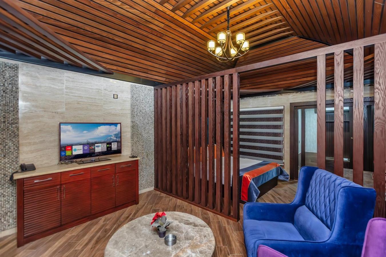 Manor Luxury Hotel บากู ภายนอก รูปภาพ
