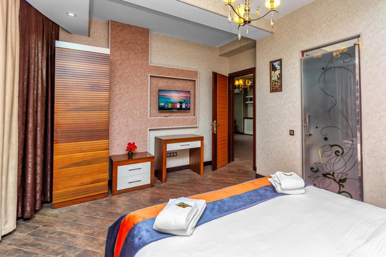 Manor Luxury Hotel บากู ภายนอก รูปภาพ